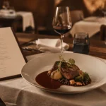 Avarum restaurant gastronomique Blois : table de dégustation à Fougères-sur-Bièvre